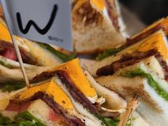 -W COLLECTIVE  DESSERT SHOP