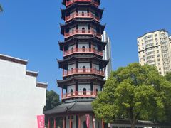 -绳金塔