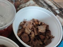 -鑫记婆婆兔·成都特产·兔头手撕兔(太古里店)