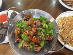 -芦茨金富饭庄·25年老字号·专做稻草鸡