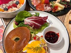 -Common Table · Brunch & Coffee