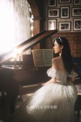 -雪中彩影婚纱摄影·微光艺术中心