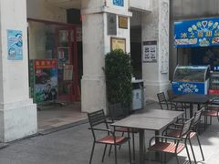 -海口骑楼小吃街