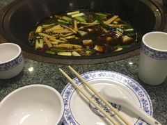 -忆乡情铁锅炖鱼饭店(延庆店)