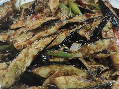 -乡府肉丁水饺(环山路店)