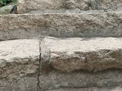-鬼笑石后山停车场