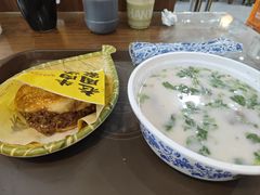 -穆得·老周家牛肉烧饼(普利街店)