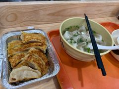 -周震馄饨