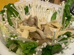 蔬菜拼盘-霄汉牛三鲜湖北砂锅菜(万松园2店)