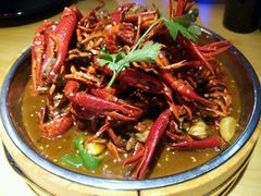 金牌十三香龙虾-红盔侠小龙虾(海宁银泰店)