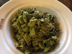 -白鹿苑蒙餐(鄂温克宾馆店)