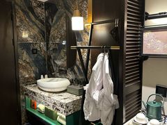 -铂尔登国际酒店(南山深圳湾口岸店)