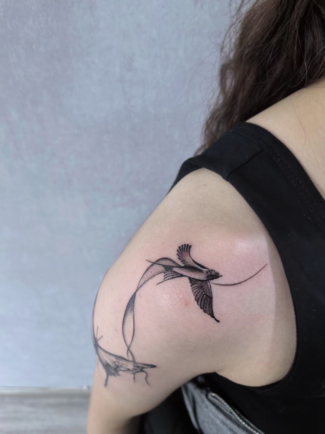 小燕子纹身