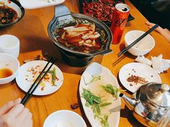 -隔壁老王·家常云南菜(花巷店)