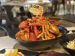 -巴厘龙虾·榜首油焖大虾(音乐学院·沿江酒馆店)