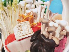 -享月汤皇·海鲜小火锅·聚会(曲江创意谷店)