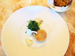 法式鸭肝酱、青苹果果冻、蘑菇和芝麻菜沙拉-AZUR聚(香格里拉饭店)
