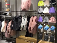-ARC'TERYX始祖鸟(北京王府中环店)