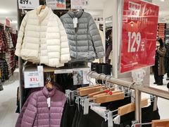 -优衣库(北京万柳华联购物中心店)