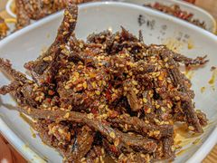 -鑫记婆婆兔·成都特产·兔头手撕兔(太古里店)