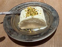 -耶里夏丽·丝路国际·新疆餐厅(浦东区东方路店)