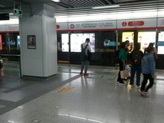 -闸弄口(地铁站)