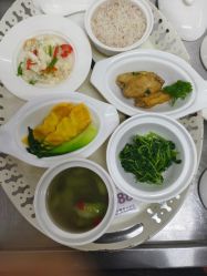 -童谣里医疗级月子中心(独栋湖景店)