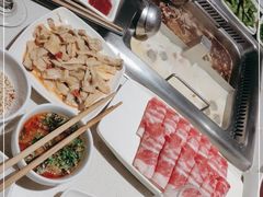 -海底捞火锅鲜切牛肉主题店(长寿路店)