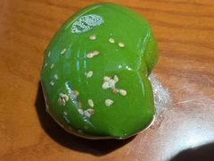 芝麻青团-许阿姨糕团店(南京总店)