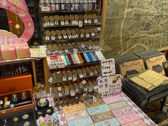 -猫的天空之城概念书店(丽江古城饮玉巷店)