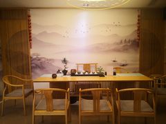 -龙岩东方凯悦商务酒店(国际美食城店)