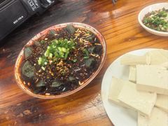 -苗侗地道红酸.酸汤鱼·酸汤牛肉