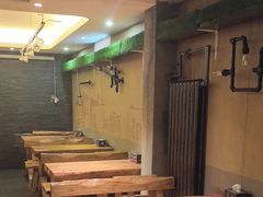 -万记麻辣烫国展总店