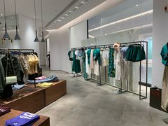 -URBAN REVIVO(西安Momopark店)