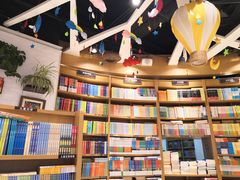 -南岸新华书店