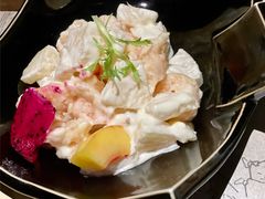 凤梨虾球-穹六人间 people 6(岳阳路店)