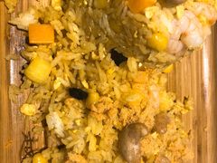 -越弥越南传统美食馆