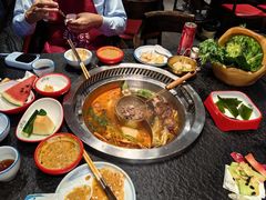 -醉董牛川派鲜肉自选火锅(烟台店)