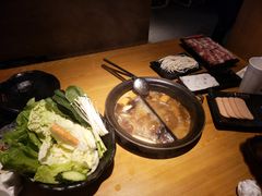 -呷哺呷哺 黄金牧场 (阳泉滨河新天地店)