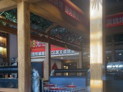 -雪熊哈尔滨烧烤·精酿啤酒·砂锅(中央胜境店)