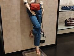 -CHANEL(恒隆广场店)