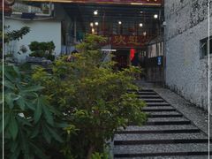 -洞背山庄(洞背院区式管理小区店)