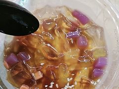 -老街烧烤大排档·地道湖北菜·龙虾馆(汉口火车站店)