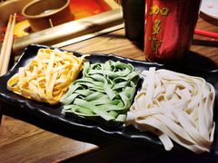 三色蔬菜面-九鼎轩脆毛肚火锅(徐州苏宁店)
