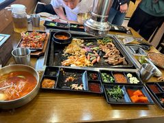 -韩阳王石板烤肉