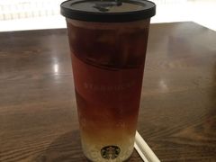 -星巴克臻选(上海长风大悦城店)
