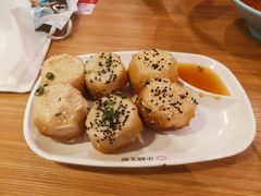 -小杨生煎(金山百联购物中心3楼店)