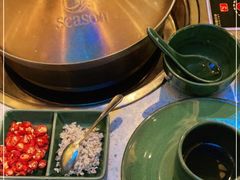 -润园四季椰子鸡火锅(海上世界店)