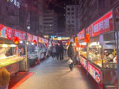 -正宁路小吃夜市