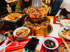 -老佛爷炭火蛙锅直营(清滨路总店)